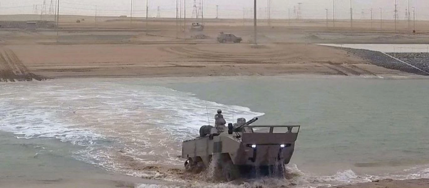 Rabdan 8×8: Το νέο τροχοφόρο ΤΟΜΑ των ΗΑΕ δοκιμάστηκε σε άσκηση